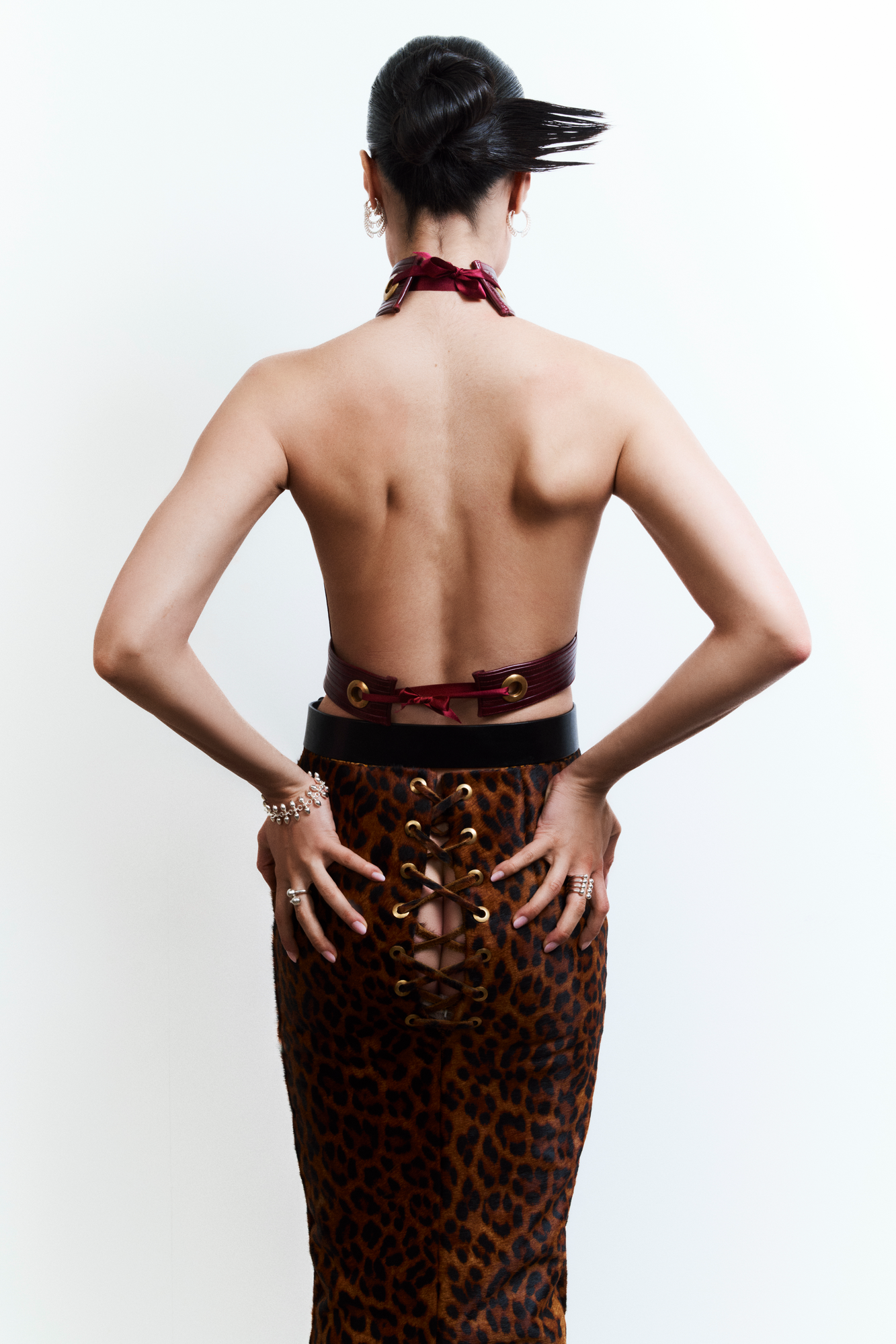 Fashion lookbook retouching for clothing brands and agencies — back view, leopard skirt and fabric texture for campaign and catalog